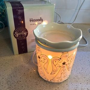 Scentsy Angel Wax Warmer